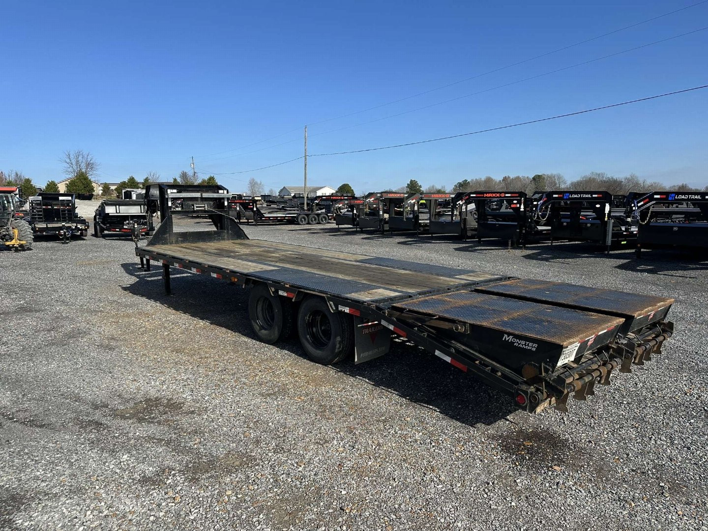 Used 2021 102"x25' PJ 22k Gooseneck Flatbed Trailer