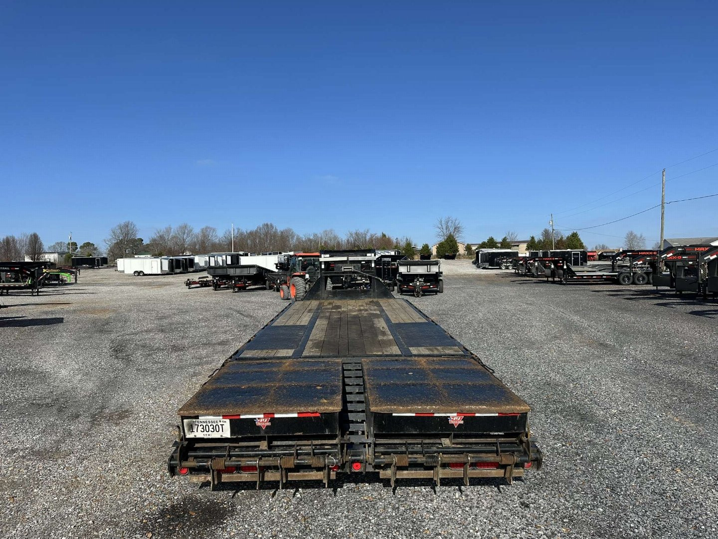Used 2021 102"x25' PJ 22k Gooseneck Flatbed Trailer