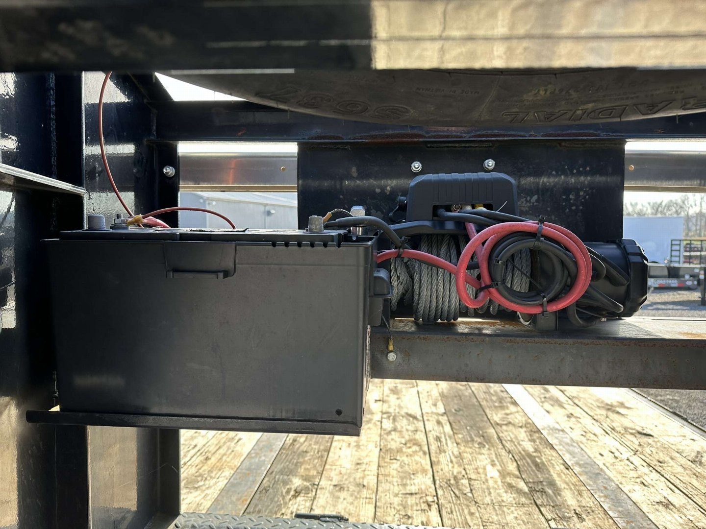Used 2021 102"x25' PJ 22k Gooseneck Flatbed Trailer