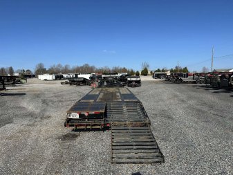 Used 2021 102"x25' PJ 22k Gooseneck Flatbed Trailer