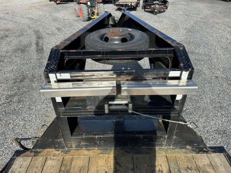 Used 2021 102"x25' PJ 22k Gooseneck Flatbed Trailer