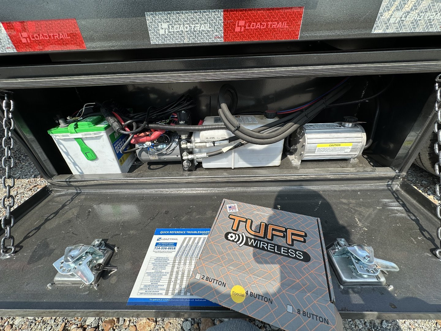 New 2025 Load Trail 102"X34' 40K Hyd Dove Gooseneck Trailer