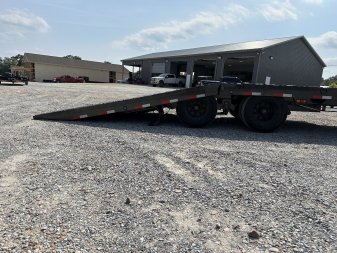 New 2025 Load Trail 102"X34' 40K Hyd Dove Gooseneck Trailer