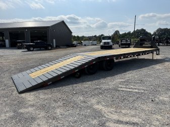 New 2025 Load Trail 102"X34' 40K Hyd Dove Gooseneck Trailer