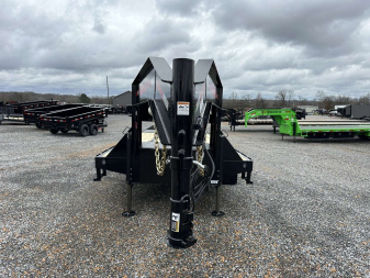 New 2025 MAXXD 34' x 102" 30k Hyd Dove Gooseneck Trailer