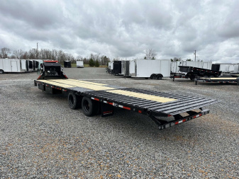 New 2025 MAXXD 34' x 102" 30k Hyd Dove Gooseneck Trailer