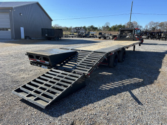 Used 2024 MAXXD 102"X28' 30K Gooseneck Flatbed Trailer