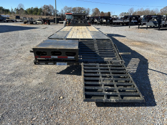 Used 2024 MAXXD 102"X28' 30K Gooseneck Flatbed Trailer