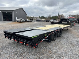 New 2025 Load Trail 102"x30' 24k Gooseneck Flatbed Trailer