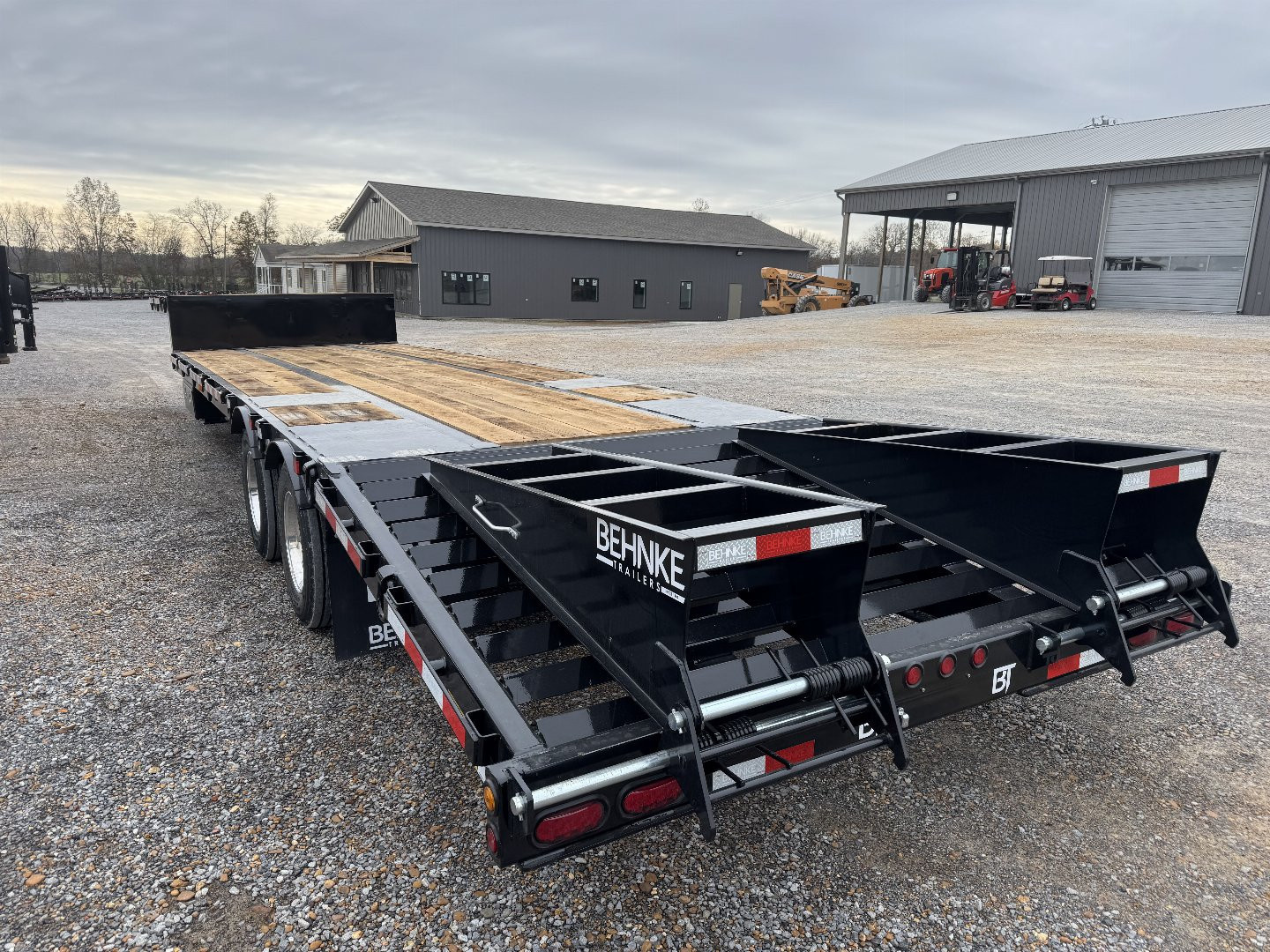 New 2025 Behnke 102"x41' 30 TON Step Deck w Ramps