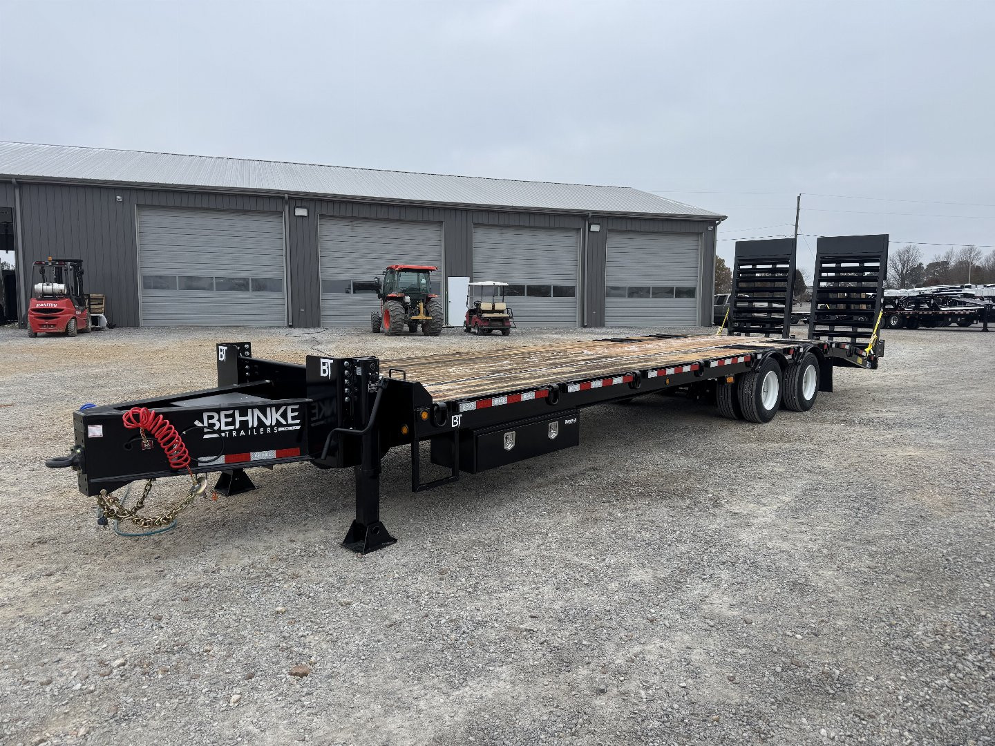 New 2025 Behnke 102"x31' 45k Pintle Hitch Tag Trailer *AIR RAMPS*