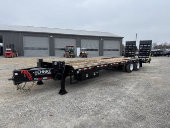 New 2025 Behnke 102"x31' 45k Pintle Hitch Tag Trailer *AIR RAMPS*