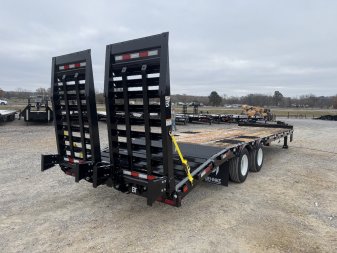 New 2025 Behnke 102"x31' 45k Pintle Hitch Tag Trailer *AIR RAMPS*