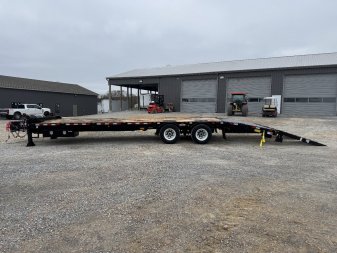 New 2025 Behnke 102"x31' 45k Pintle Hitch Tag Trailer *AIR RAMPS*