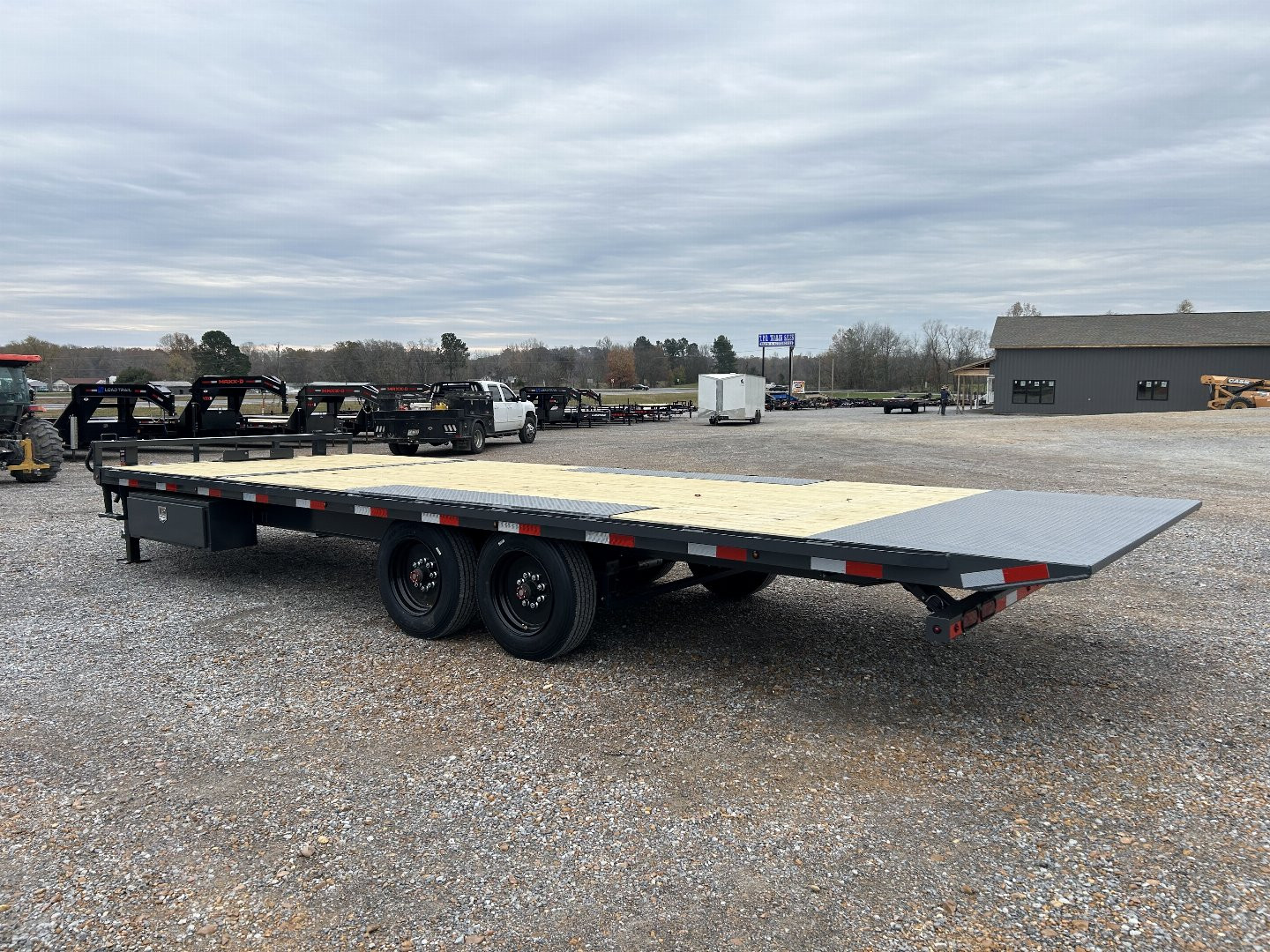 New 2025 Lamar 102"X24' 16K Deckover Tilt Trailer