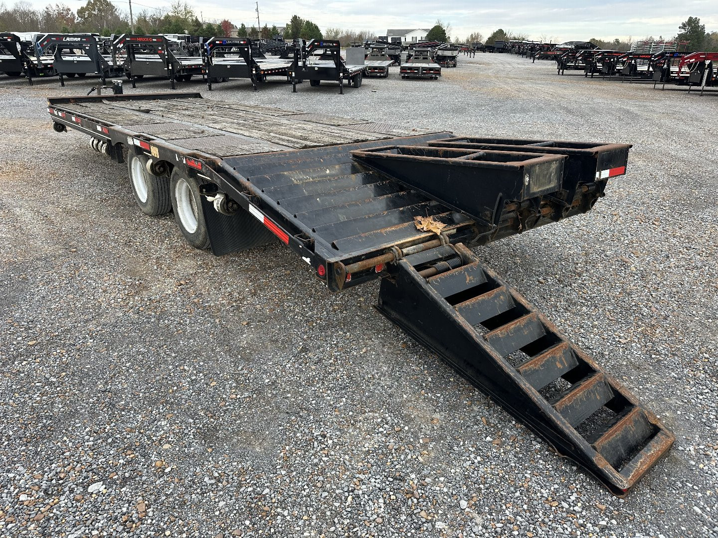 Used 2015 Felling Trailers FT-30-2 Flatbed Trailer