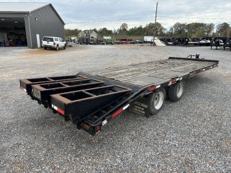 Used 2015 Felling Trailers FT-30-2 Flatbed Trailer