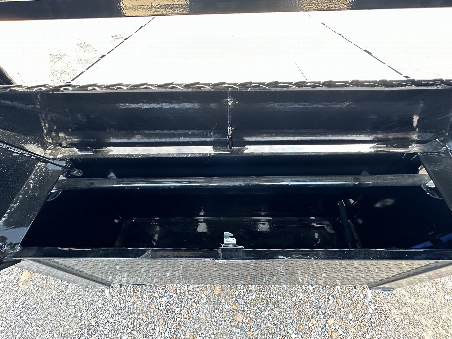 New 2025 Load Trail 102"x30' 24k Gooseneck Flatbed Trailer
