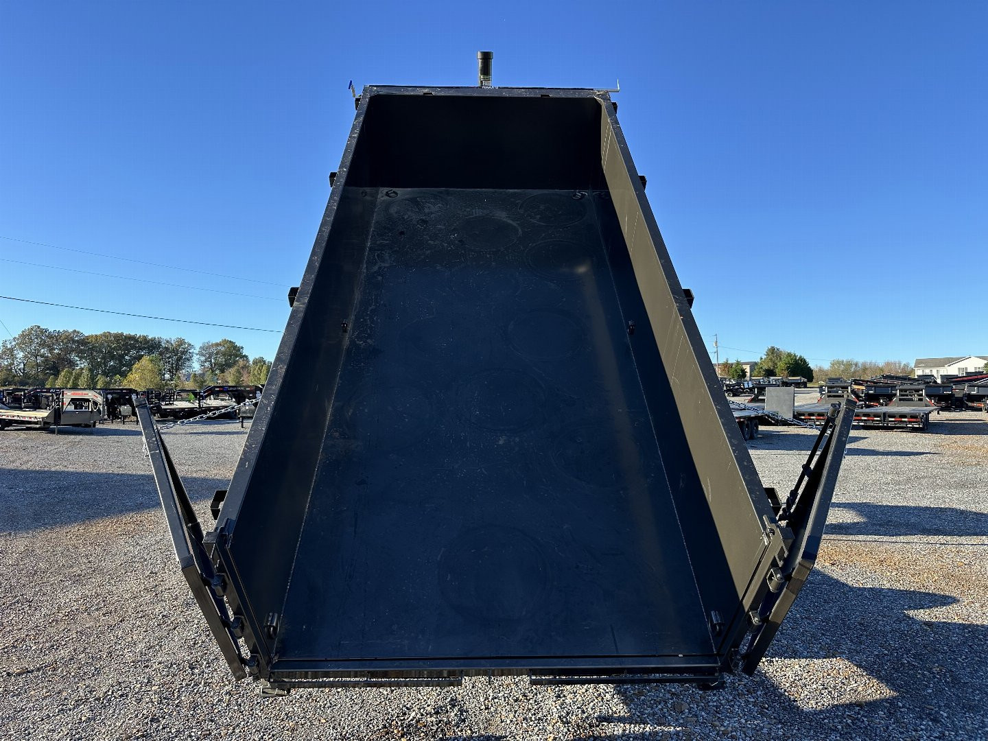 New 2025 MAXXD Gooseneck Dump Trailer | 16' x 83' 24K GVWR