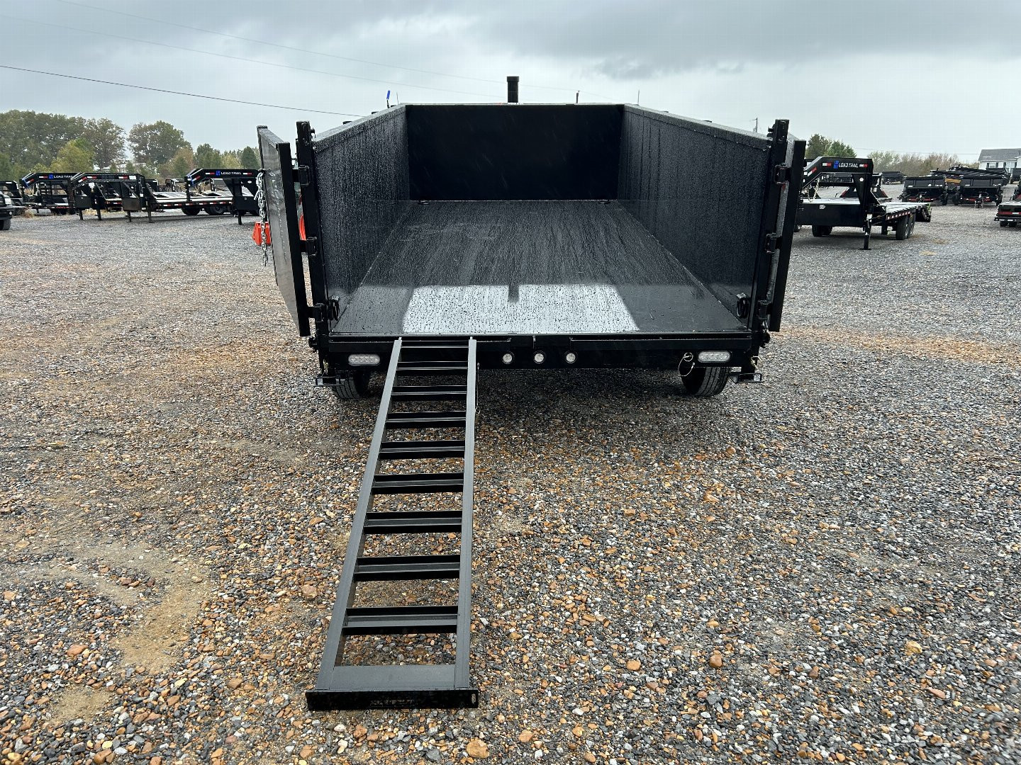 New 2025 MAXXD Gooseneck Dump Trailer | 14' x 83" 18K GVWR