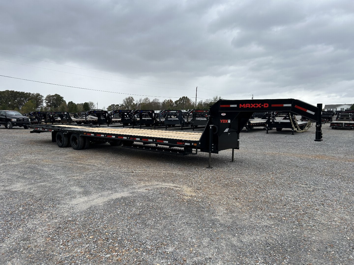 New 2025 MAXXD Gooseneck Trailer | 36' x 102' 30K GVWR