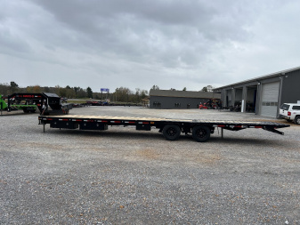 New 2025 MAXXD Gooseneck Trailer | 36' x 102' 30K GVWR