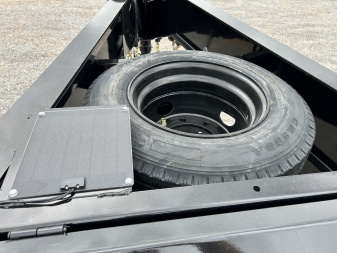 New 2025 MAXXD Gooseneck Trailer | 36' x 102' 30K GVWR