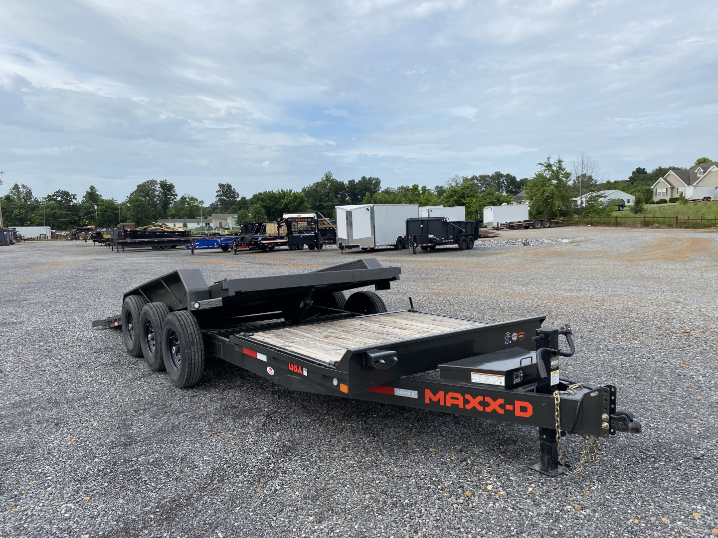 Used 2024 MAXXD 83" X 24' 21K Tilt Equipment Trailer