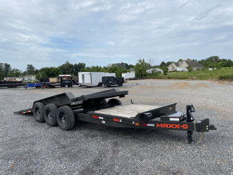 Used 2024 MAXXD 83" X 24' 21K Tilt Equipment Trailer