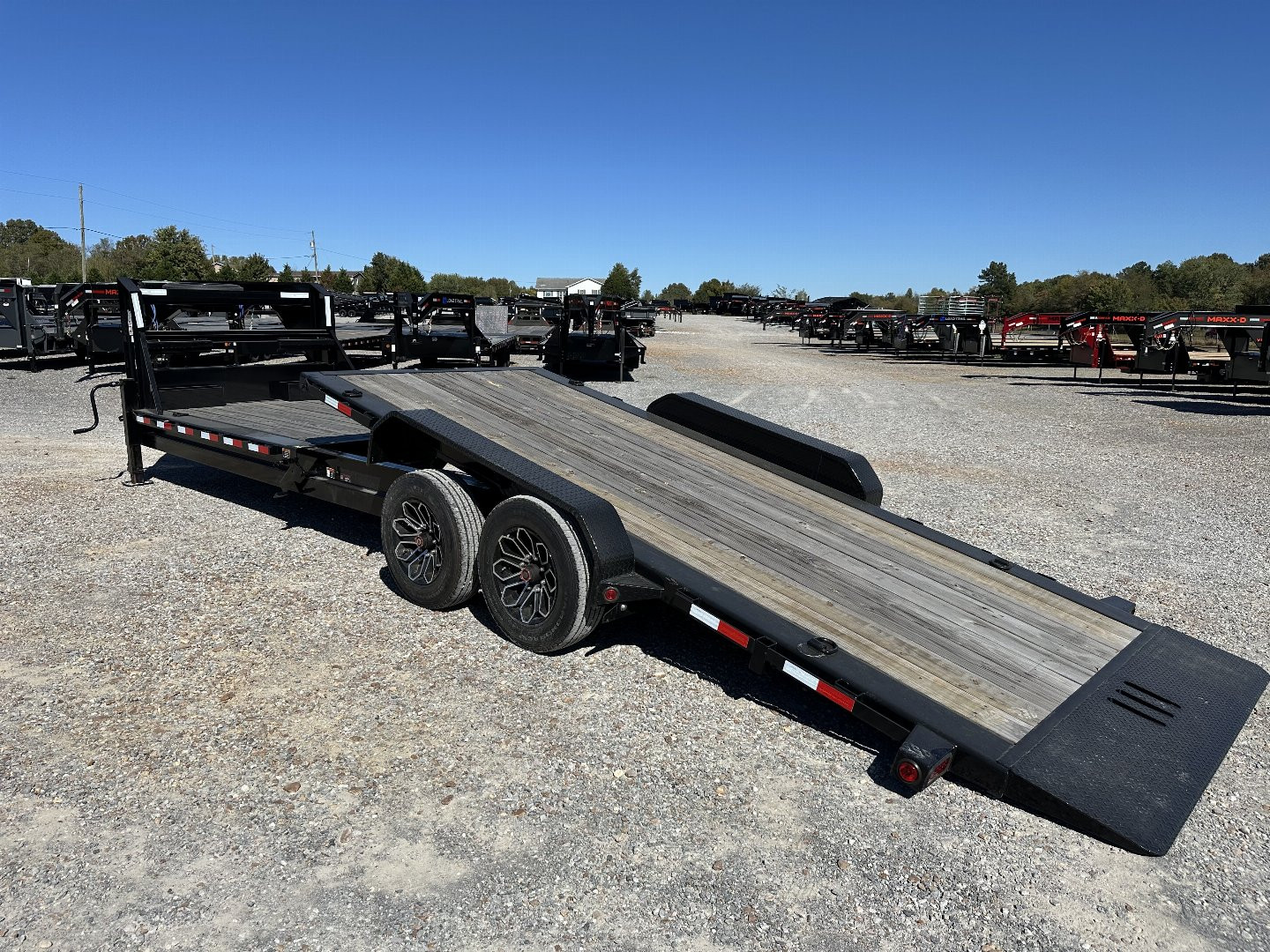 Used 2023 Load Trail 83"X26' 16K Gooseneck Tilt Trailer