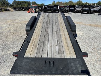Used 2023 Load Trail 83"X26' 16K Gooseneck Tilt Trailer