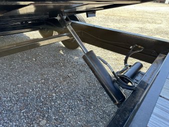 Used 2023 Load Trail 83"X26' 16K Gooseneck Tilt Trailer