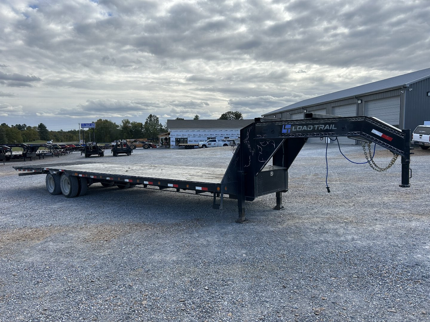 Used 2018 Load Trail 102"X34' 22K Hyd Dove Gooseneck Trailer