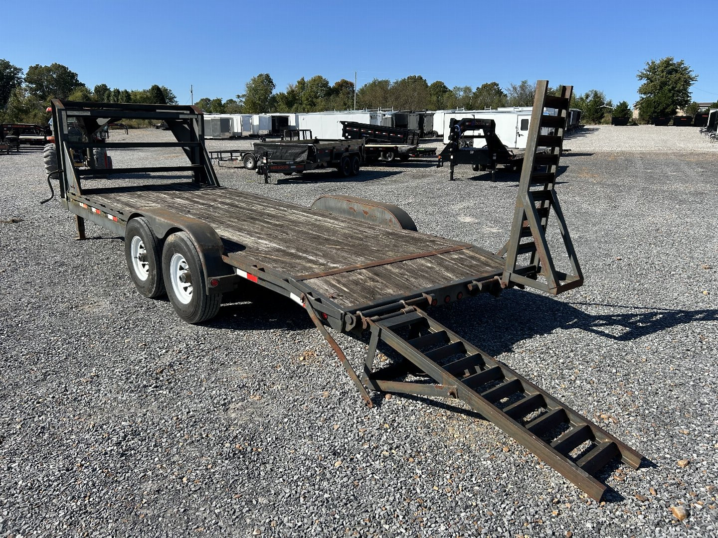 Used 2003 Load Trail 83" x 20' 14k Gooseneck Equipment Trailer