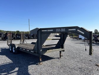 Used 2003 Load Trail 83" x 20' 14k Gooseneck Equipment Trailer