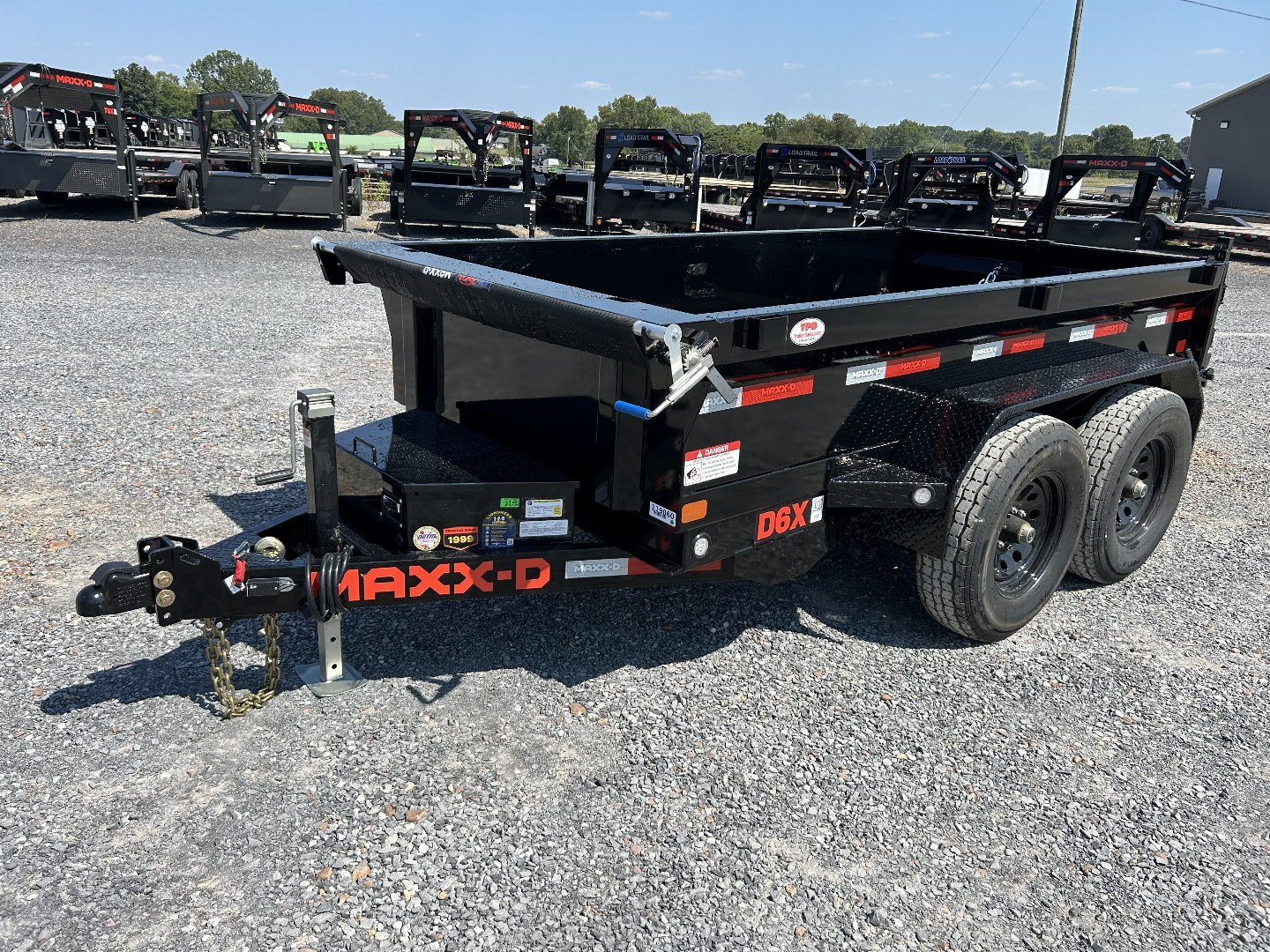 New 2024 MAXXD 60"x10' 10k Dump Trailer