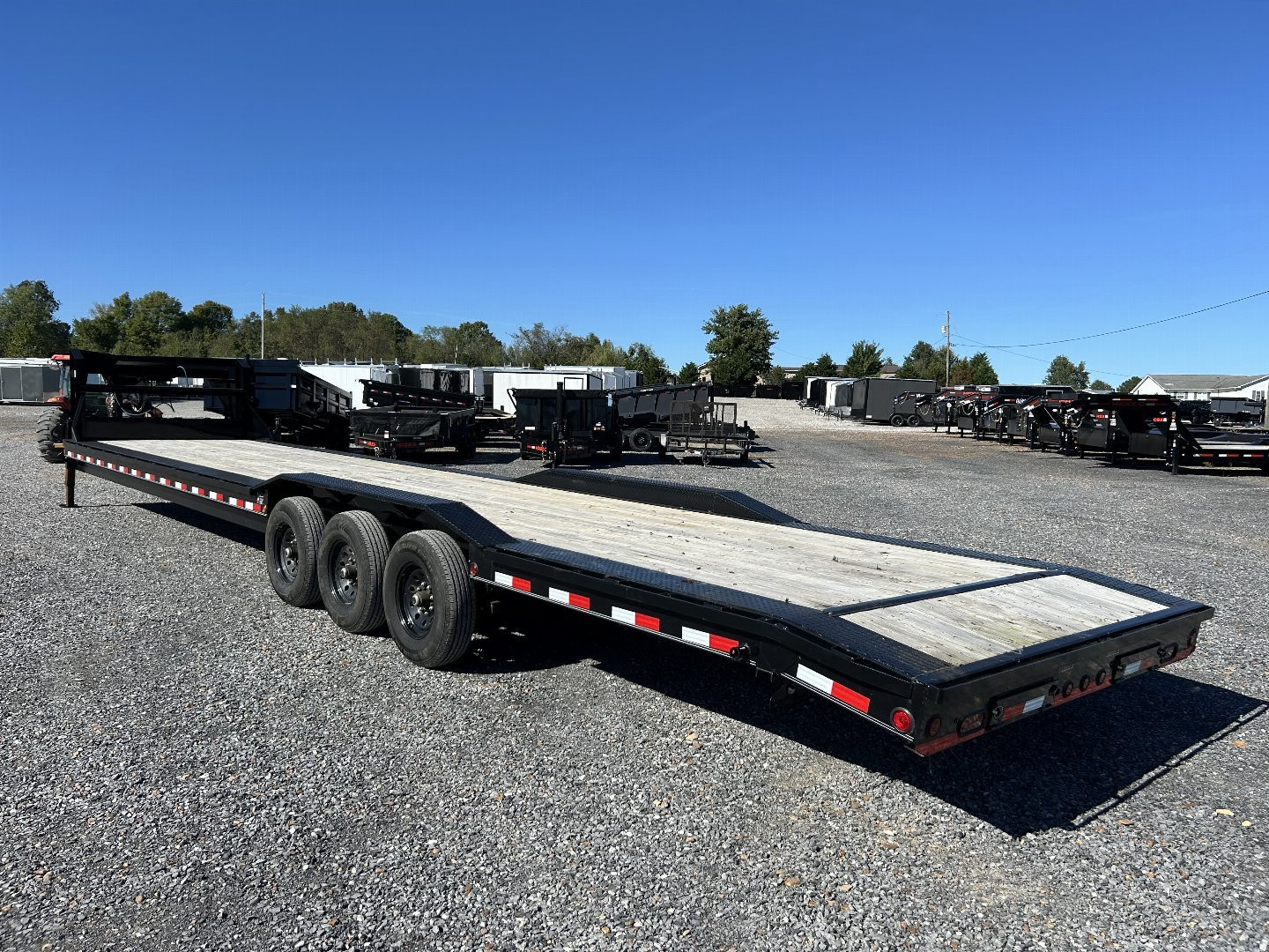 Used 2022 Load Trail 102" x 40' 21k Equipment Trailer