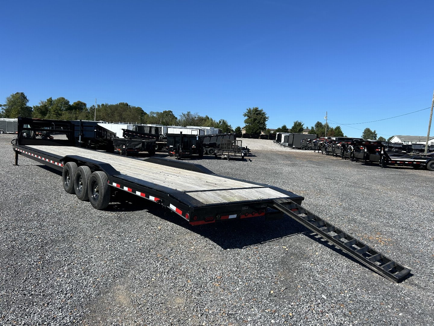 Used 2022 Load Trail 102" x 40' 21k Equipment Trailer