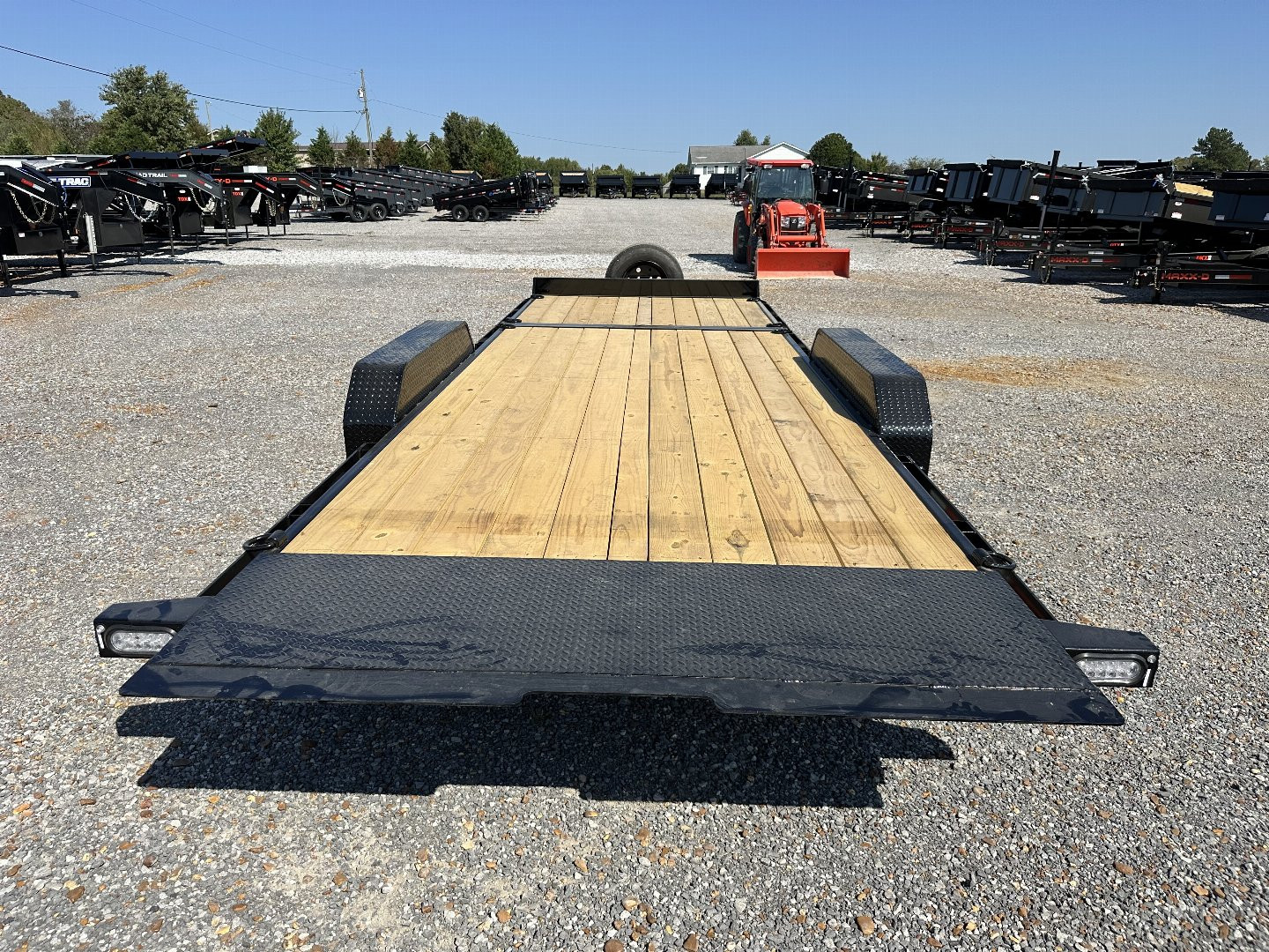 New 2025 MAXXD 83" X 22' 17.5K Tilt Equipment Trailer