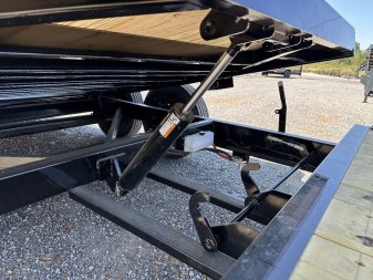New 2025 MAXXD 83" X 22' 17.5K Tilt Equipment Trailer