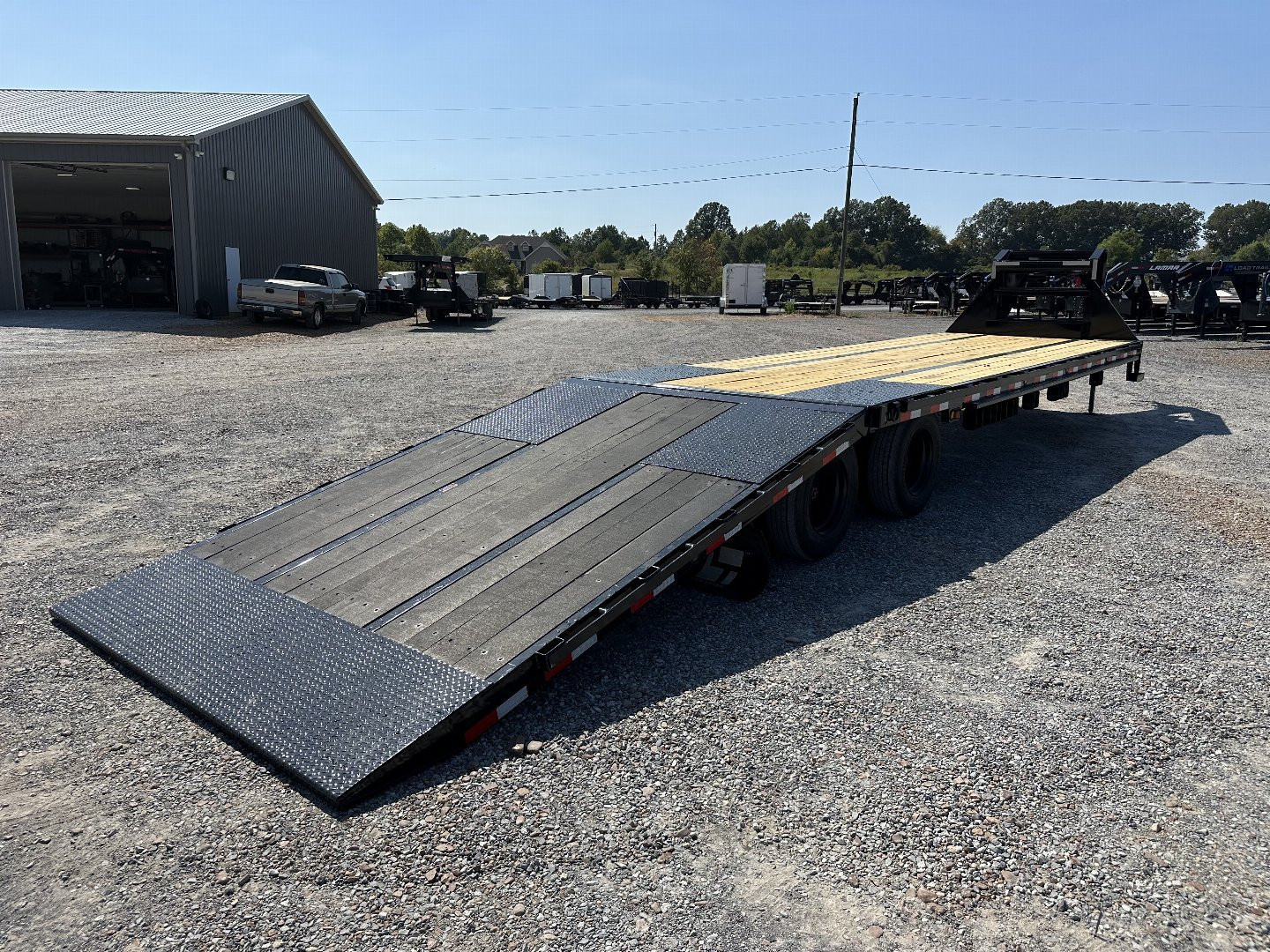 New 2025 Load Trail Gooseneck Trailer | 102" x 36' 30K GVWR