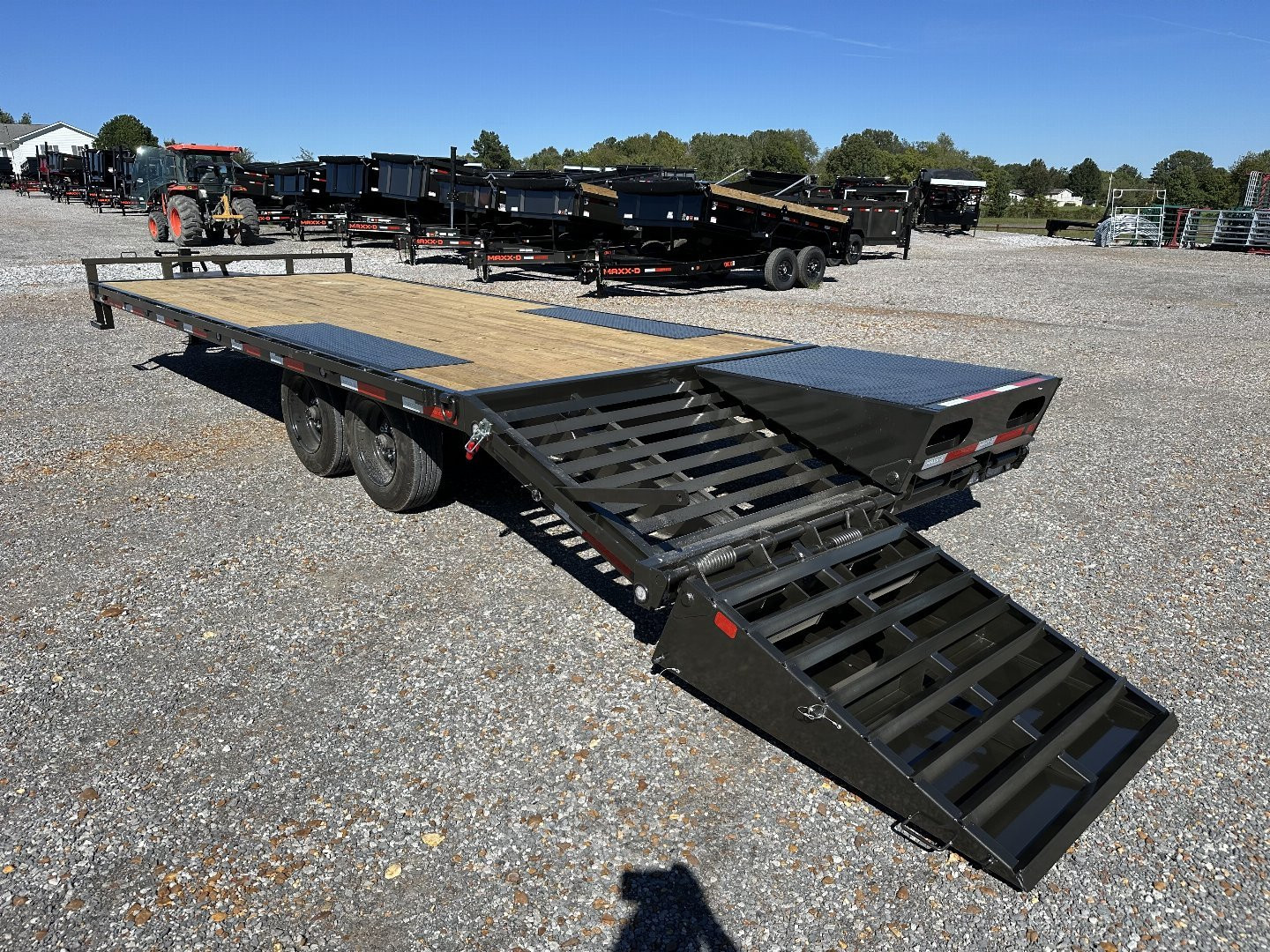 New 2025 MAXXD 102"X24' 17.5K Flatbed Trailer