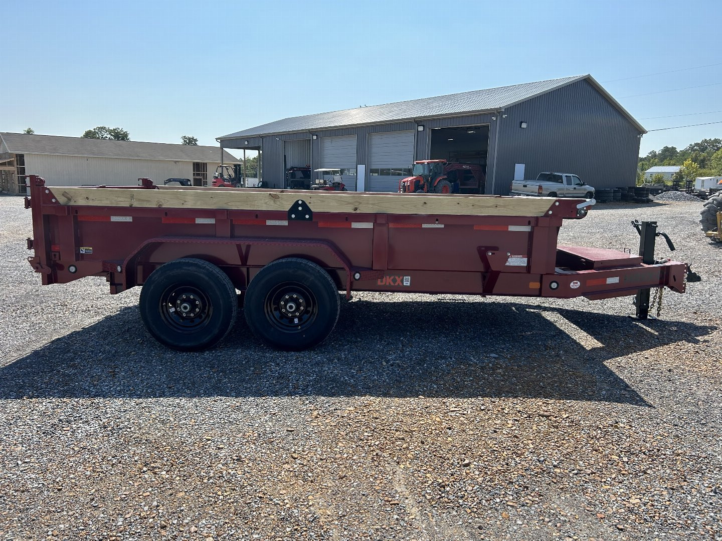 New 2025 MAXXD 83"x14' 14k Dump Trailer