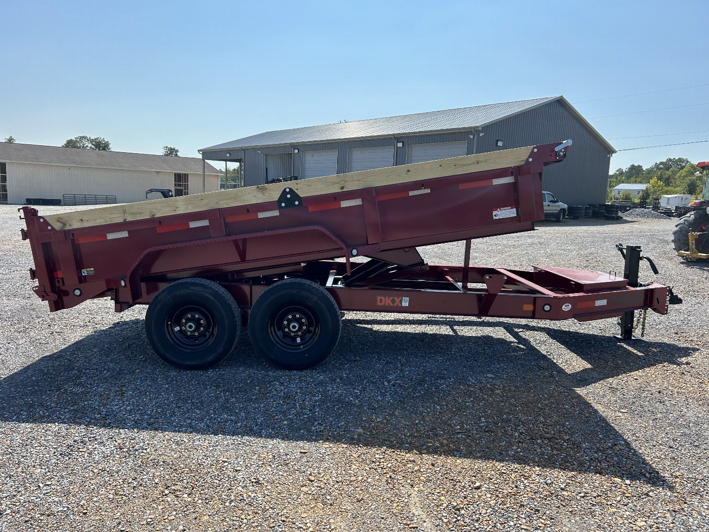 New 2025 MAXXD 83"x14' 14k Dump Trailer
