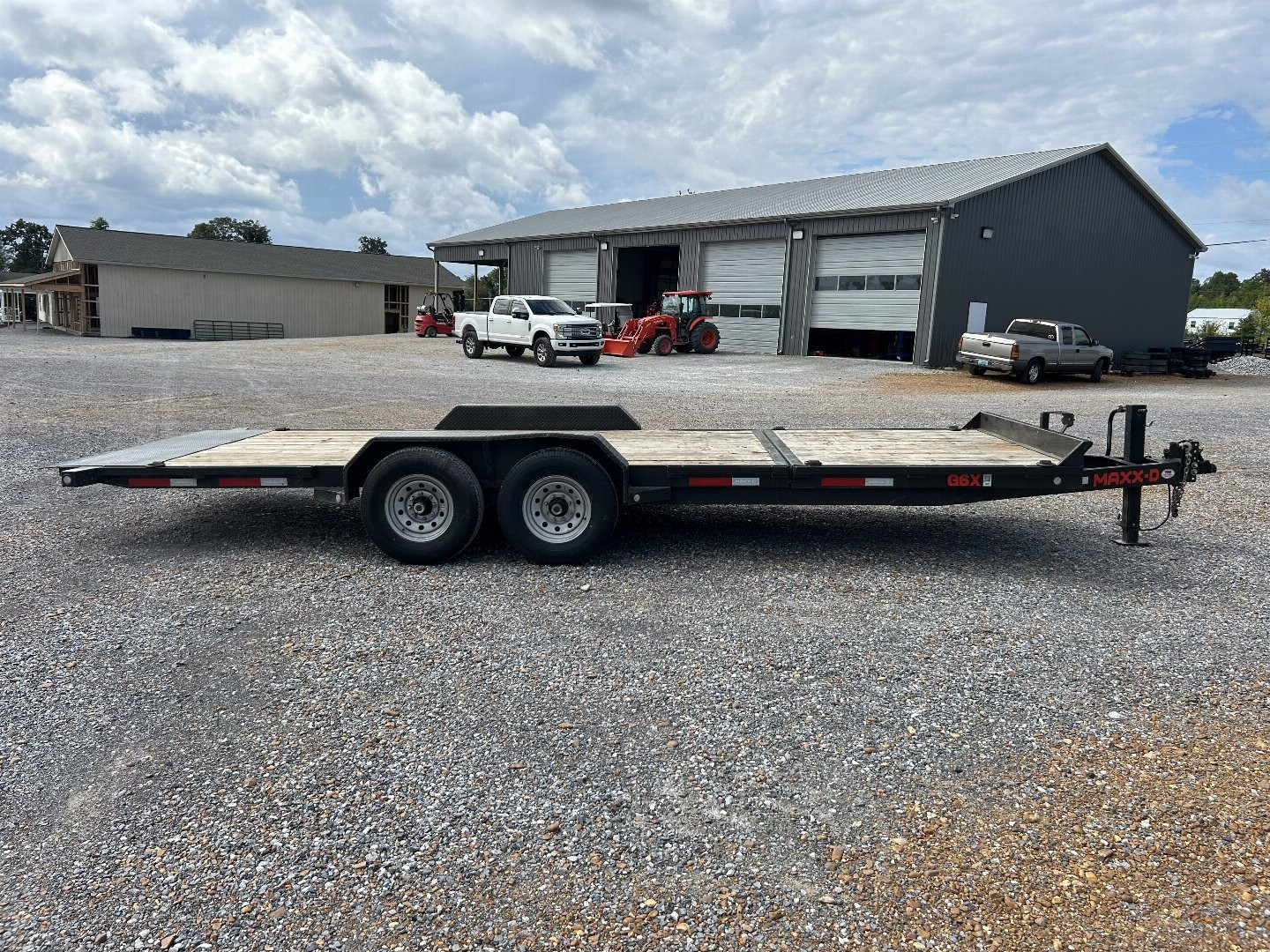 Used 2022 MAXXD 83"x22' 14K Tilt Trailer