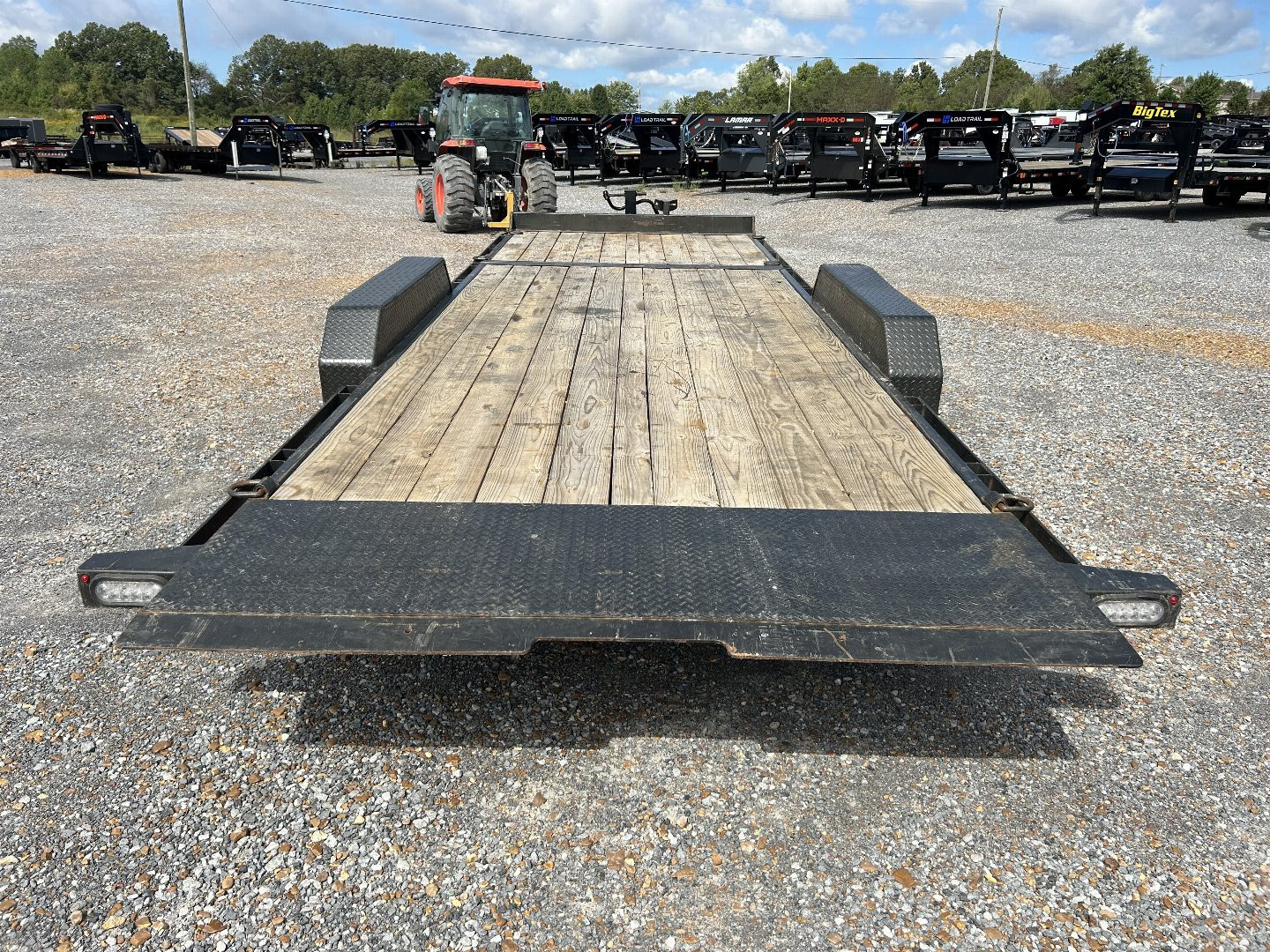 Used 2022 MAXXD 83"x22' 14K Tilt Trailer