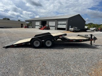 Used 2022 MAXXD 83"x22' 14K Tilt Trailer