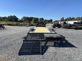 New 2025 MAXXD 32' x 102" 24k Gooseneck Equipment Trailer *ALL NEW ENGINEERED FRAME*