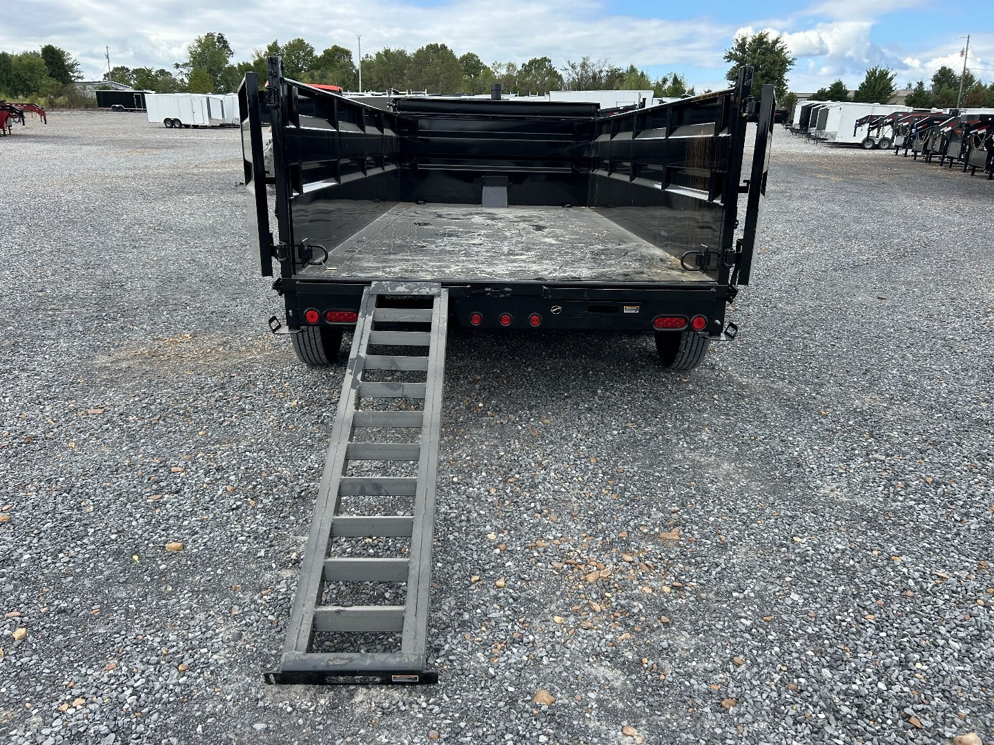 New 2025 Load Trail 83" x 16' 21k Dump Trailer *TELESCOPIC*