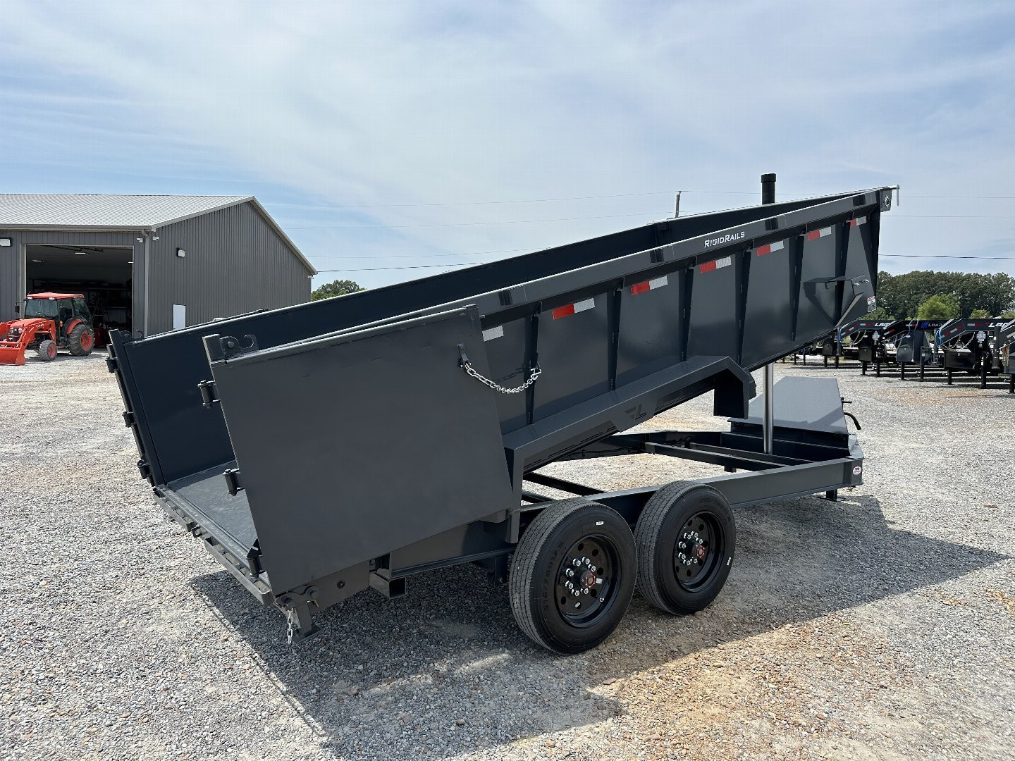 New 2025 Lamar Dump Trailer | 83" x 16' 16K GVWR